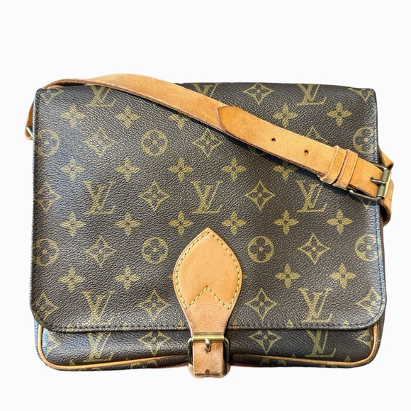 Louis Vuitton Handbags - Authentic Louis Vuitton Cartouchiere